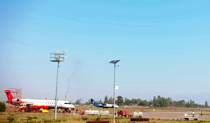 जहाजमा समस्या आएपछि धनगढी विमानस्थल अवरुद्ध