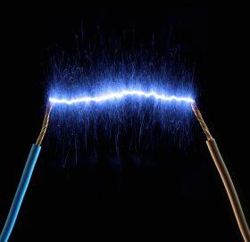 करेन्ट लागेर दाजुभाइको मृत्यु