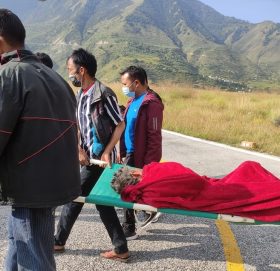 हवाइ सेवा नियमित नहुँदा बाजुरामा २ जनाको ज्यान गयो, अन्य बिरामी अलपत्र