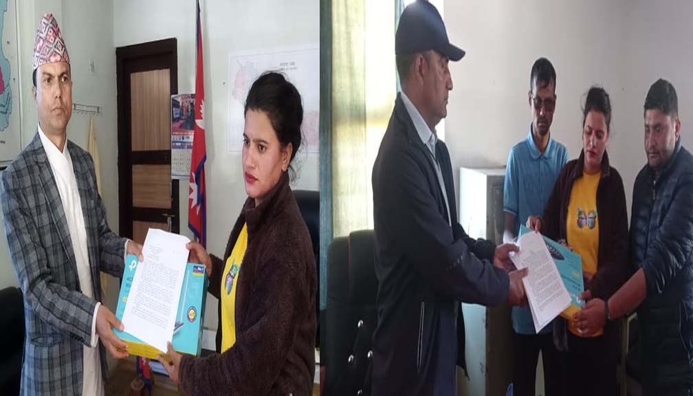 बाजुराका पत्रकारहरुले बुझाए नेपाल टेलिकम र प्रशासनमा एडिएसएल राउटर र ज्ञापन पत्र