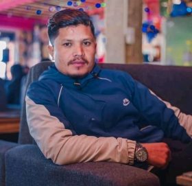 युवा सँघ बझाङका जिल्ला अध्यक्ष सँसार खड्का समाजवादीतिर