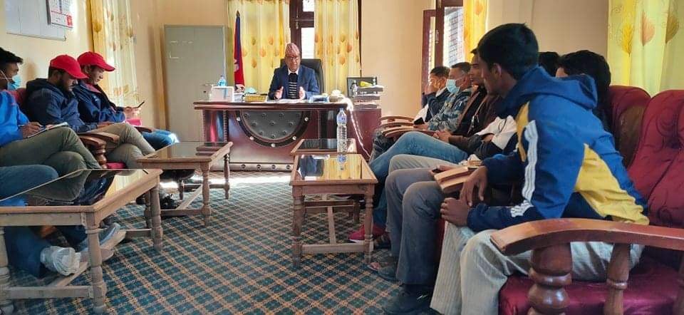 बझाङ प्रशासनकै लाप्रवाहि: पीडितले पाएनन् राहत: वडाअध्यक्षका आसेपासेले पाए राहत