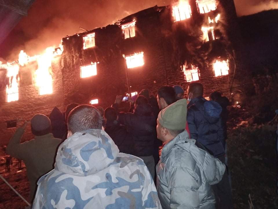 मुगुमा अगलागि : ५० करोड बढीको क्षति, १७ परिवार बिच्चलीमा