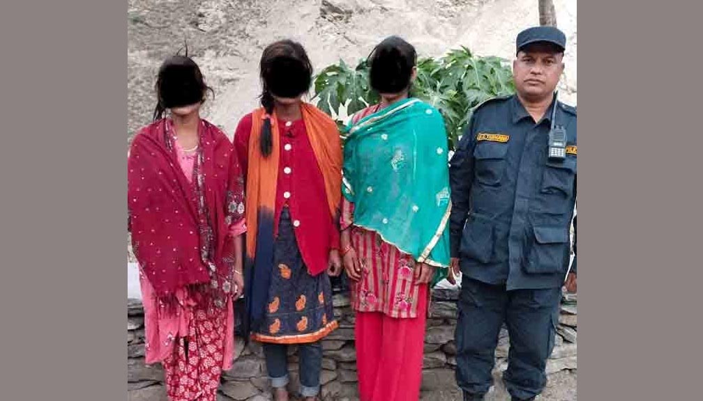 बाजुरामा फरार ३ बालिकाको कालिकोट बाट उद्धार