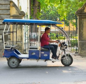 यात्रुसँग सामान्य ज्ञानको परीक्षा लिने रिक्सा चालक, सही उत्तर दिएमा भाडा तिर्न नपर्ने