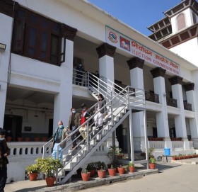 बाजुराको बुढीगंगा नगरपालिकामा पुन: मतदान हुने, सीडीओ र प्रहरी प्रमुख ३ दिनभित्र हटाउन निर्देशन