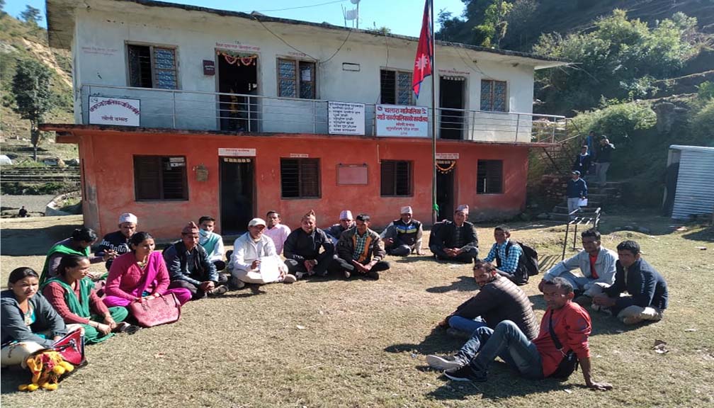 बझाङको थलारा गाउँपालिकाले नेपाल सरकारले तोके बमोजिमको विद्यालय कर्मचारीलाई तलब दिने- थलारा खबर