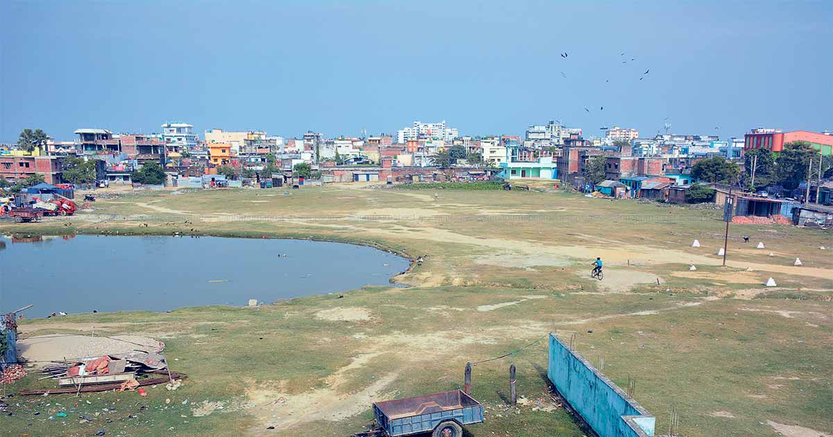 सार्वजनिक पोखरी नै व्यक्तिका नाममा