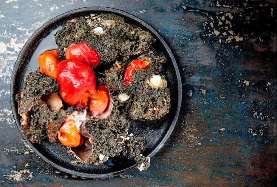 रहस्यमय ‘ढुङ्गा’, जसलाई काट्दा रगत निस्किन्छ