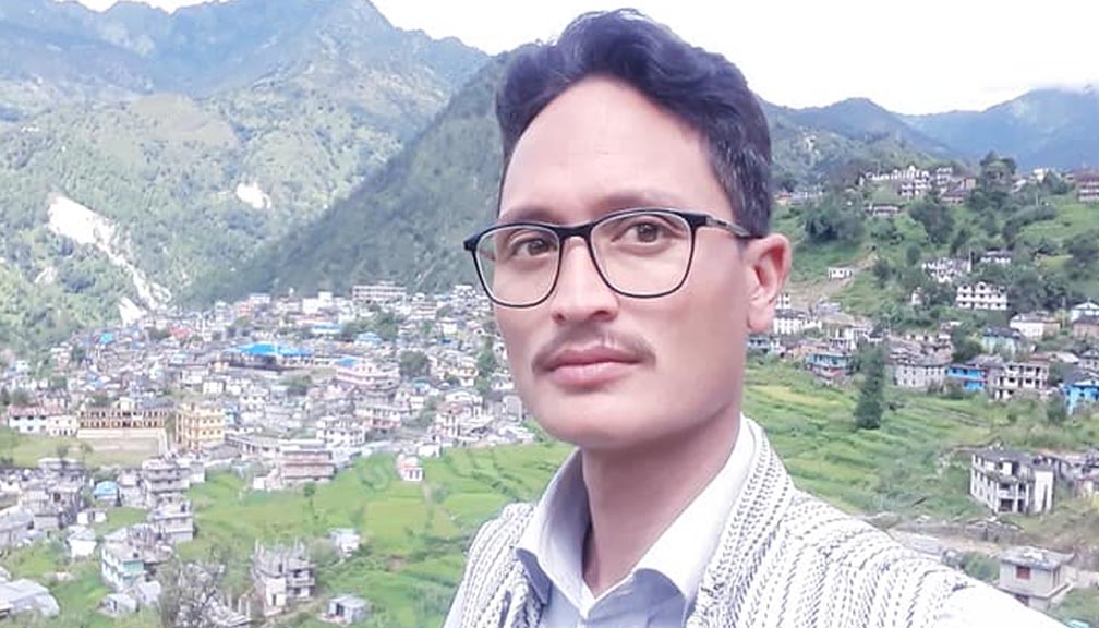 प्रेस सेन्टर बाजुराको अध्यक्षमा सुरेन्द्र शाही  हुने गरी ९ सदस्यीय समिति गठन