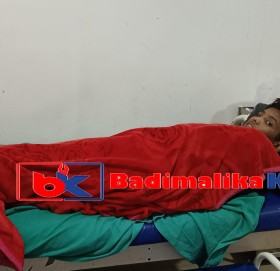 बाजुरा जुकाेटका मिनले उपचार गरेको पैसा तिर्न नसक्दा अस्पतालको बेडमै (भिडियाे सहित)