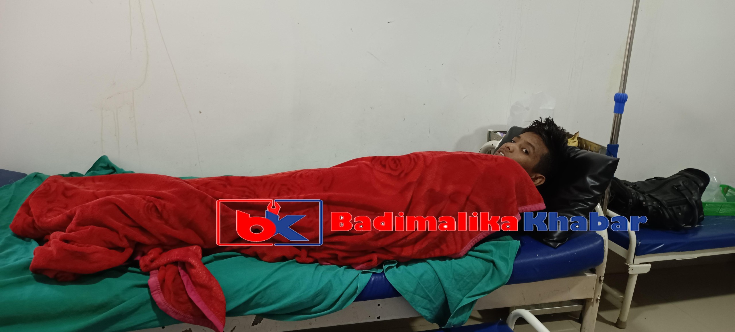 बाजुरा जुकाेटका मिनले उपचार गरेको पैसा तिर्न नसक्दा अस्पतालको बेडमै (भिडियाे सहित)