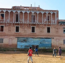 पुनः निर्माणको १३ वर्षसम्म पनि बनेन अछाम दरबार