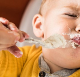 स्थानीय तहकाे निर्वाचन १४ र २२ वैशाखमा गर्न सिफारिस