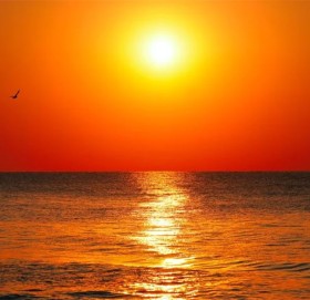 ४० मिनेटको रात हुने सहर, जहाँ मध्यरातमा सूर्य उदाउँछ