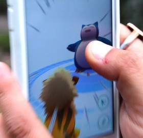 लुटेरा छाडेर पोकेमन खेल्ने २ प्रहरी बर्खास्त !