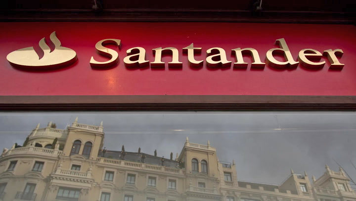 जब बैंकले भुलबस ग्राहकका खातामा पठायो २१ अर्ब !