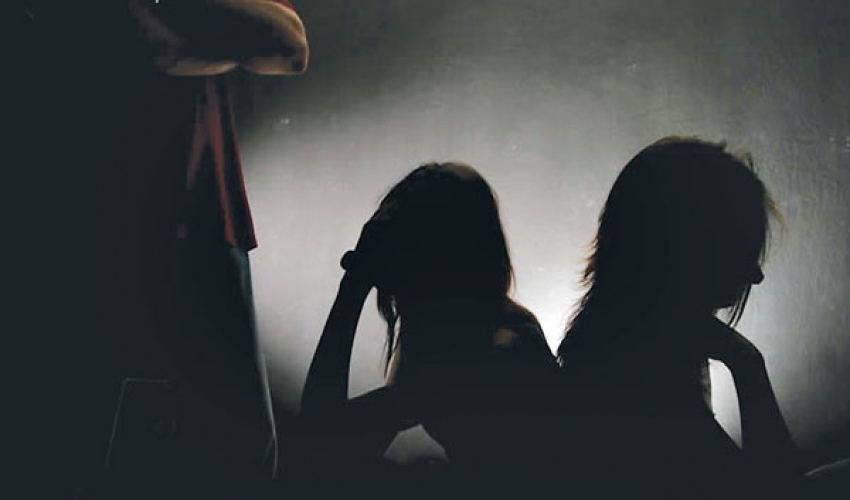 महिला कर्मचारीलाई कार्यकक्षभित्रै बन्धक बनाएर मार्ने धम्की