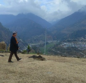 मन्त्री शाहद्धारा बिमानस्थल निर्माणका लागि अनुगमन