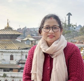 अस्पताल बाजुराकि सिअनमि धनकला थापालाई स्वास्थ्य सेवा पुरस्कार