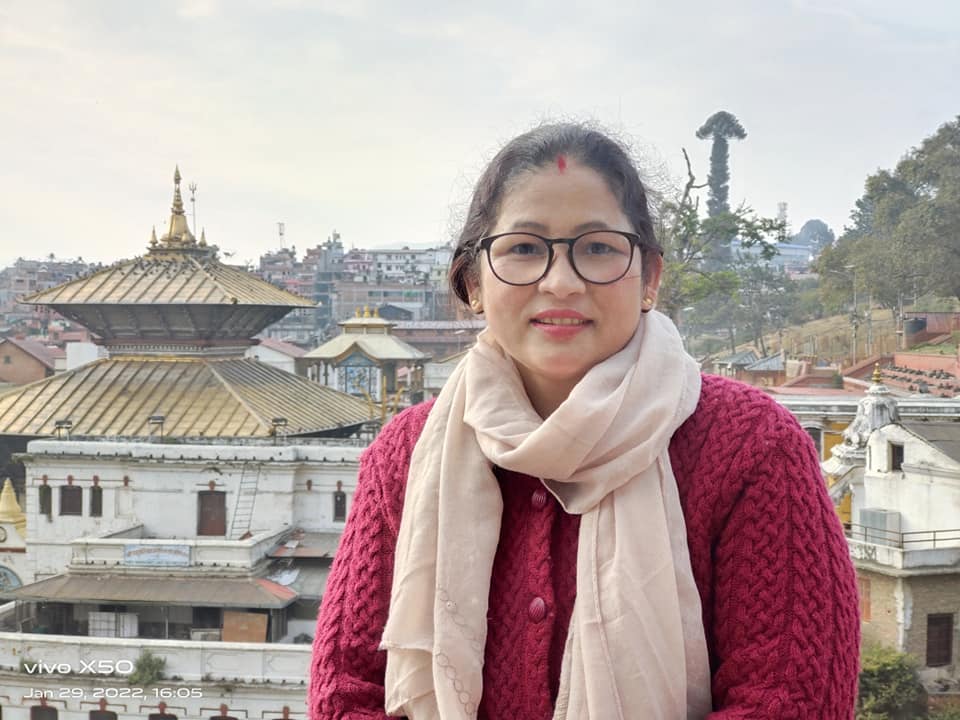 अस्पताल बाजुराकि सिअनमि धनकला थापालाई स्वास्थ्य सेवा पुरस्कार