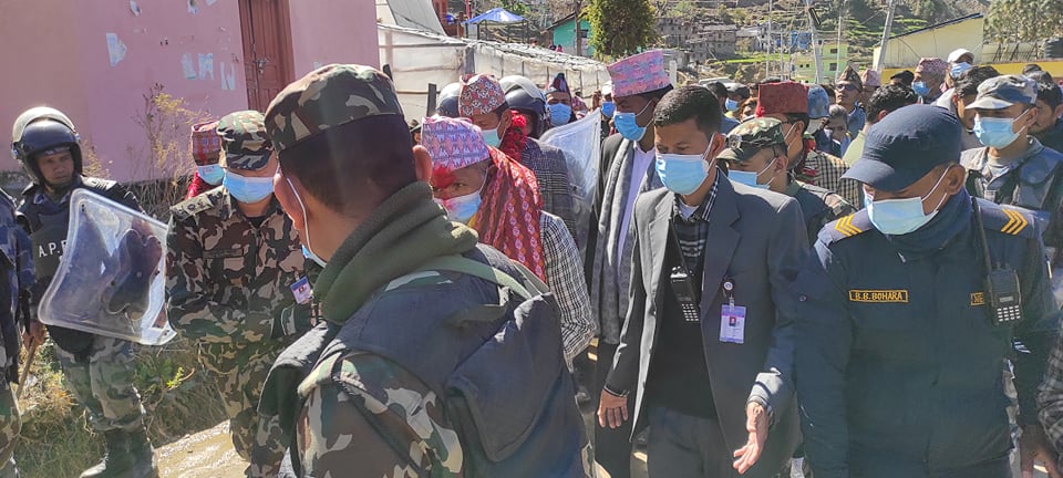 सुदूरपश्चिम प्रदेश प्रमुख जोशीकाे सदरमुकाममा भब्य स्वागत