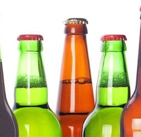 बियरको बोतल किन खैरो वा हरियो मात्र हुन्छ ?