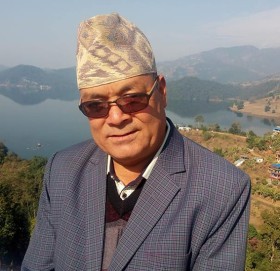 एमाले सांसद मोहन बानियाँ पक्राउ