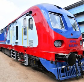 आजदेखि नेपाली रेल खाली कुदाइँदै