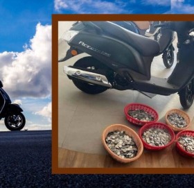 जब युवक बोरामा सिक्का भरेर स्कुटी किन्न गए (भिडियोसहित)