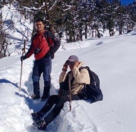 हिउँको घुम्टोमा बाजुराकाे पोरखेगढी