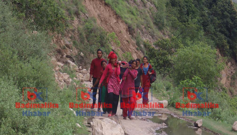 बाजुरामा तिन बर्षमा ८ जना सुत्केरीको मृत्यु