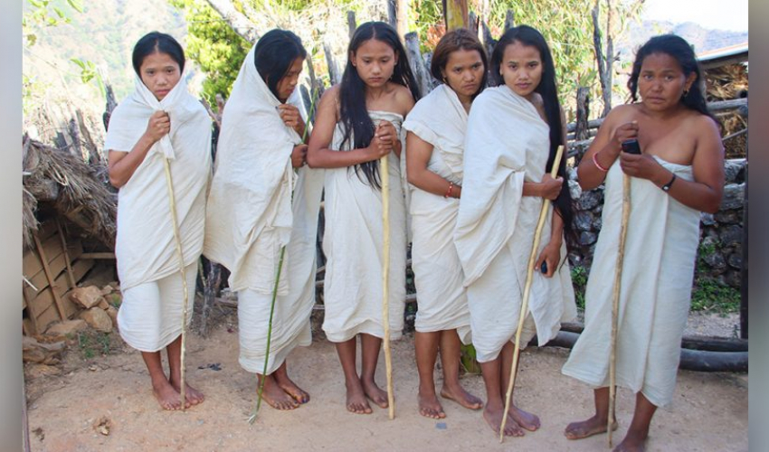 बुबाको काजक्रियामा ६ छोरी