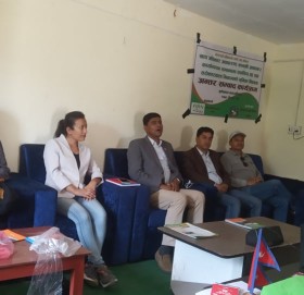 खाद्य अधिकार संम्बन्धी सरोकारवालाहरु संग अन्तर संबाद