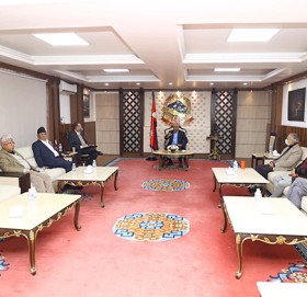 सत्ता गठबन्धनको बैठक : चुनावी तालमेल र प्रधानमन्त्रीको भारत भ्रमणबारे छलफल हुने