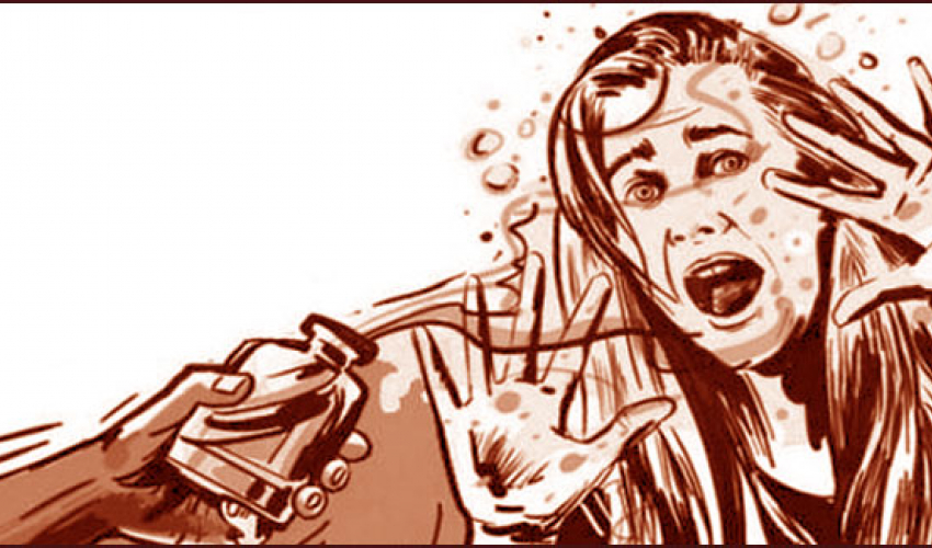 ससुरा र जेठाजुले गरे बुहारीमाथि एसिड प्रहार