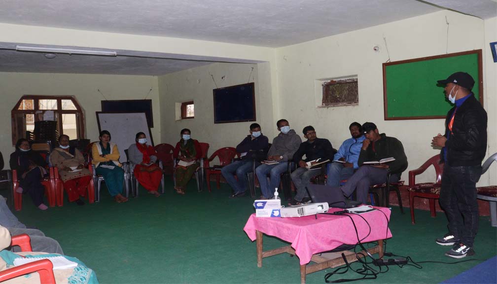 पिसपिन बाजुराद्धारा नागरिक समाज सँग अन्तरक्रिया कार्यक्रम