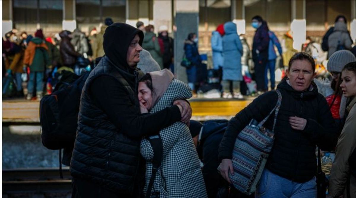 युद्ध सुरु भएपछि ६ लाख ६० हजारले छोडे युक्रेन