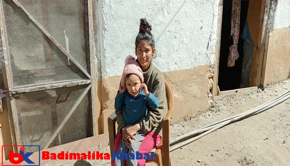 आर्थिक अभाबमा मुटुको रोग पाल्दै २२ बर्षिय मिना