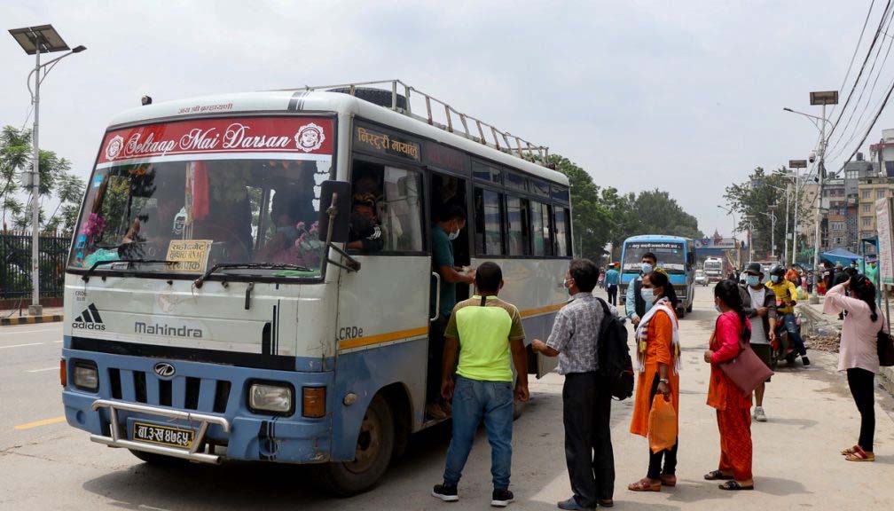 फेरि बढ्यो बस भाडा, कहाँ पुगेको कति ?