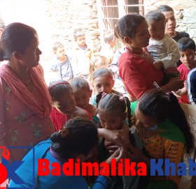 बाजुरामा टाइफाइड विरुद्धको खोप लगाउन शुरु