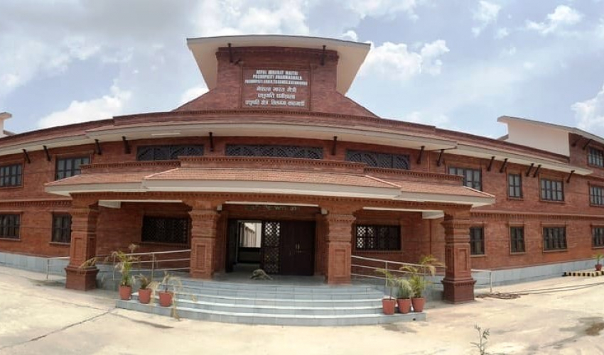 नेपाल–भारतमैत्री धर्मशालाको पेसी सर्‍यो