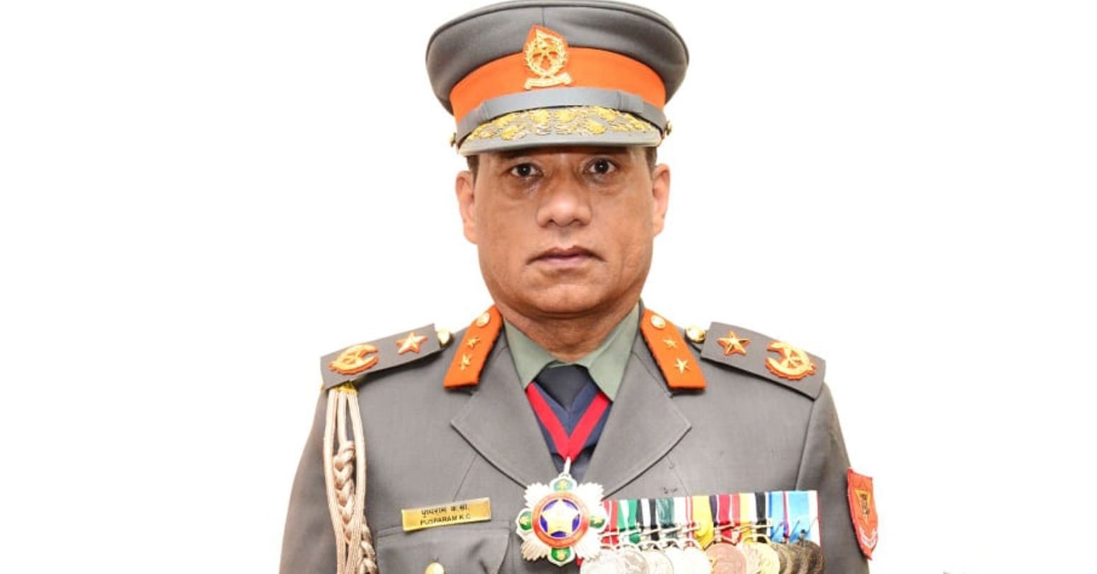 सशस्त्र प्रहरीको ११औँ महानिरीक्षकमा पुष्पराम केसी नियुक्त