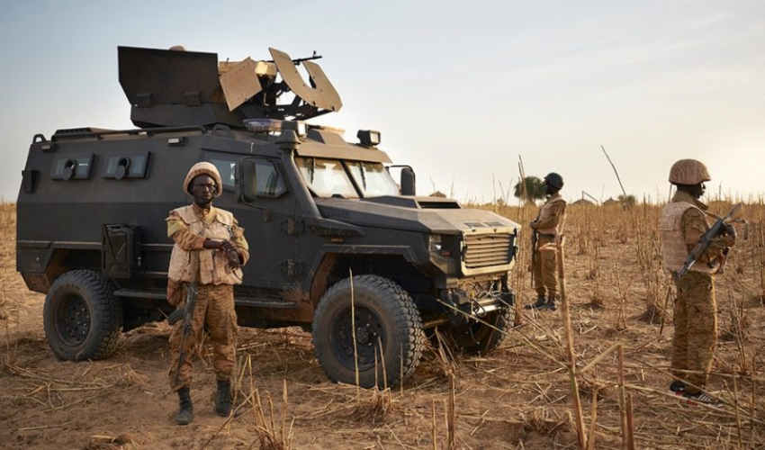 बुर्किना फासोमा एम्बुस आक्रमण, एघारको मृत्यु