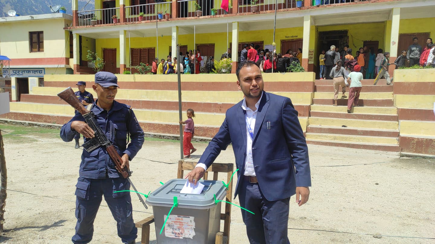 बदर मतको संख्या कम गर्न बाजुरामा नमुना मतदान