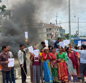 निर्बाचन आयोगले बुढीगंगाको जनमत बिरुद्ध निर्णय गरेको भन्दै  आन्दोलन