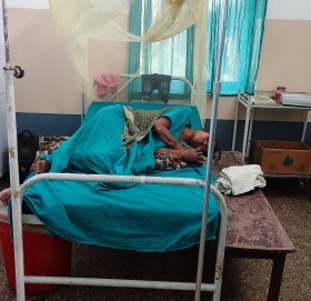 जलेका बिरामीलाई जहाजले बोक्छ कि नाईं ? हिजो धनगढी विमानस्थलमा लोकसरीसँग जे भयो