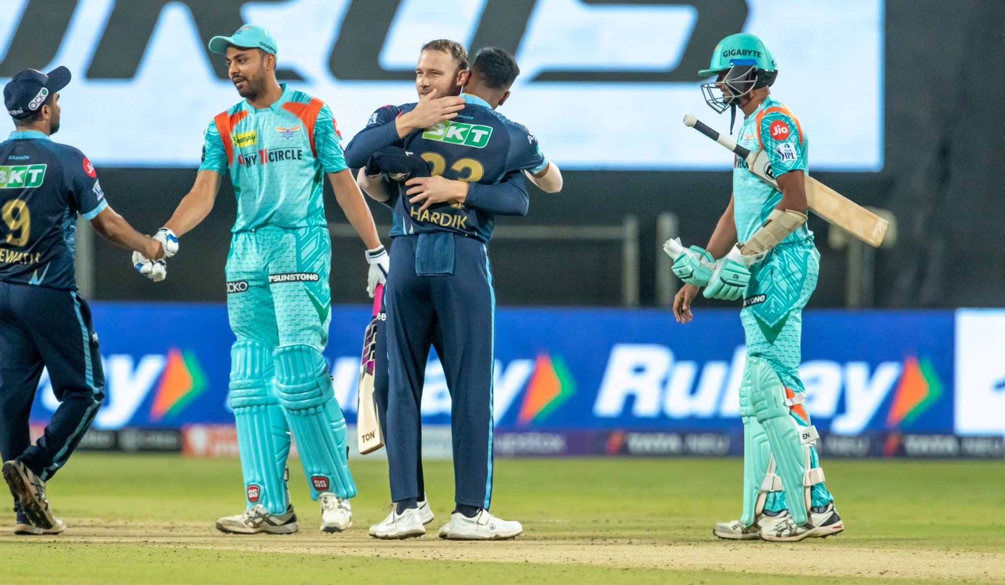 आईपीएलः गुजरात शीर्ष स्थानमा, लखनउ ६२ रनले पराजित