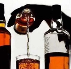 भारतमा नक्कली मदिरा खाएर १३ जनाको मृत्यु