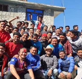 अमेरिकाको मेरिल्यान्ड राज्यमा अवस्थित सुदुर पश्चिम क्लवका खेलाडीले रानिबन स्पोर्ट्स क्लबलाई नगद सहयाेग